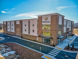 Facility Image