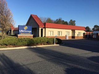 Facility Image