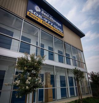 Facility Image